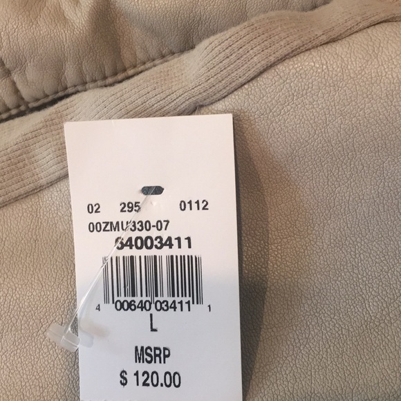 Leather jacket - Picture 3 of 3